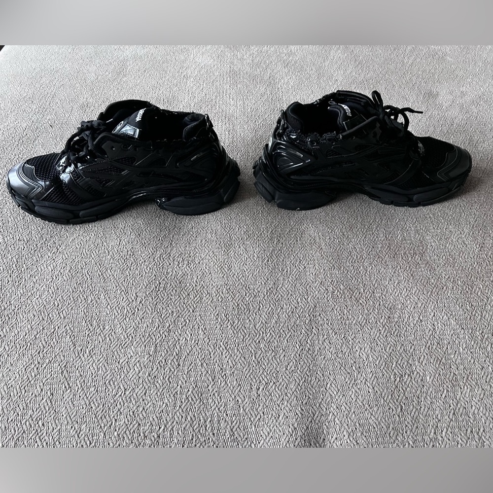 Balenciaga Runners Size 45 - Picture 4 of 8